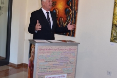 Vernissage der Ausstellung „Kunst in Kamerun“ in der Stadtverwaltung Worms, 2.5.29016, OB Michael Kissel