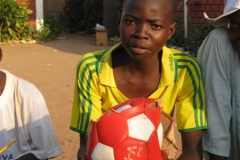 Kamerun-2011-2012-675-Medium